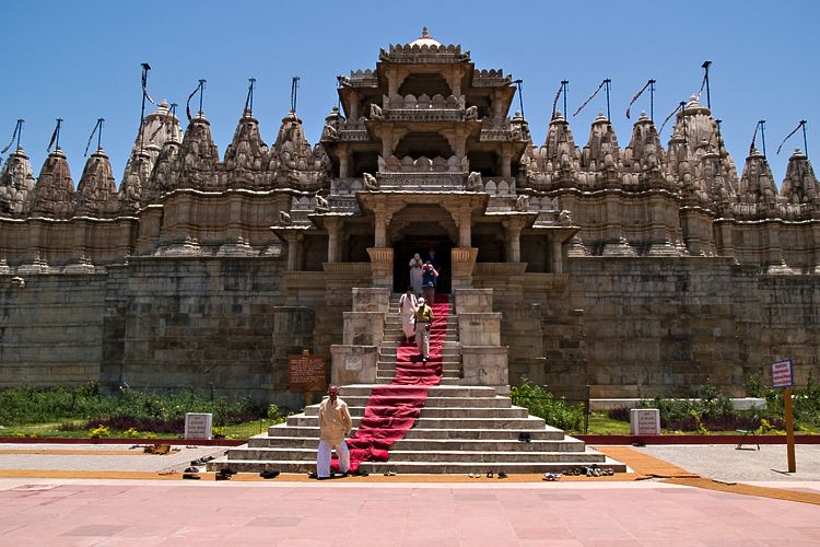 ranakpur-jain-temple